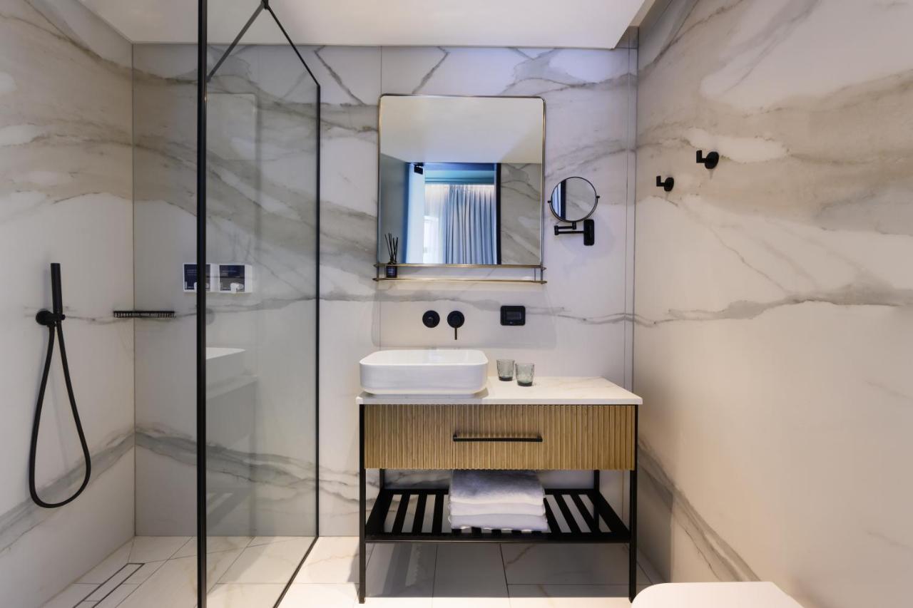 Alberto By Isrotel Design Тел Авив Екстериор снимка